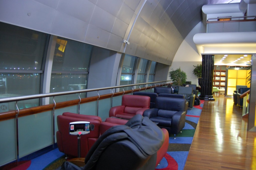 Dubai International Hotel First Class Lounge 4