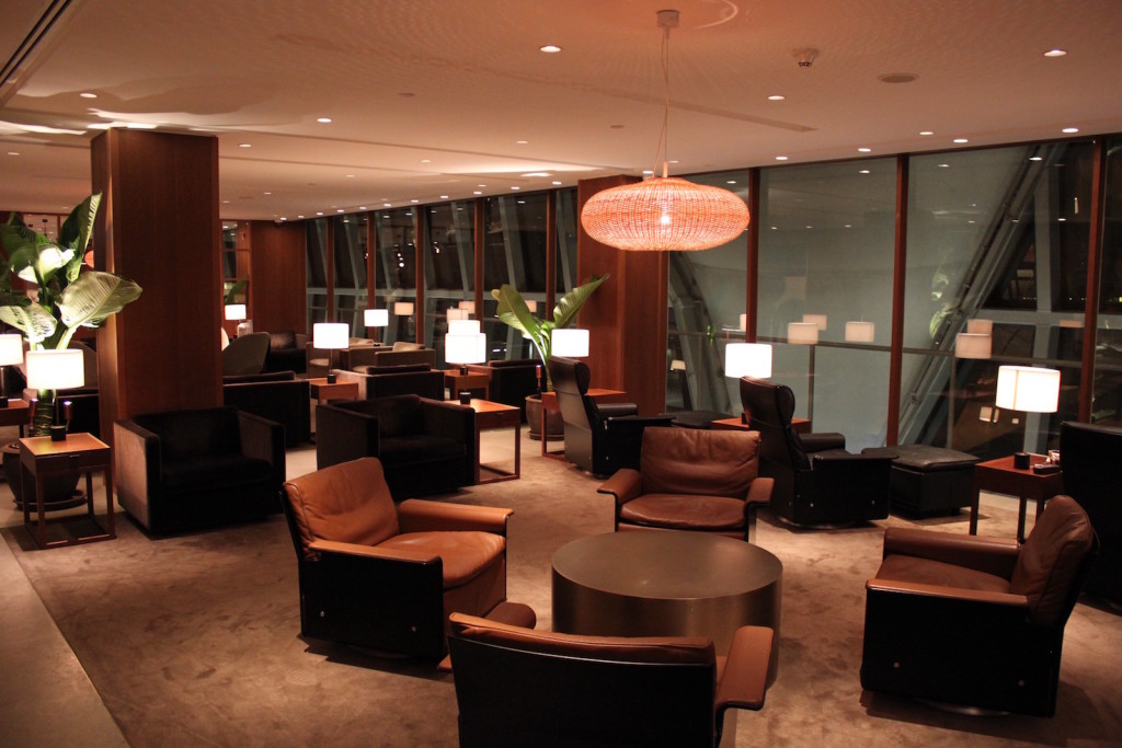 CathayPacificLounge3