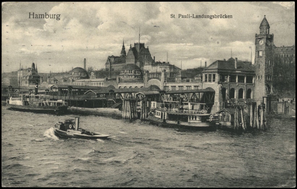 Hamburg, St. Pauli-Landungsbrucken