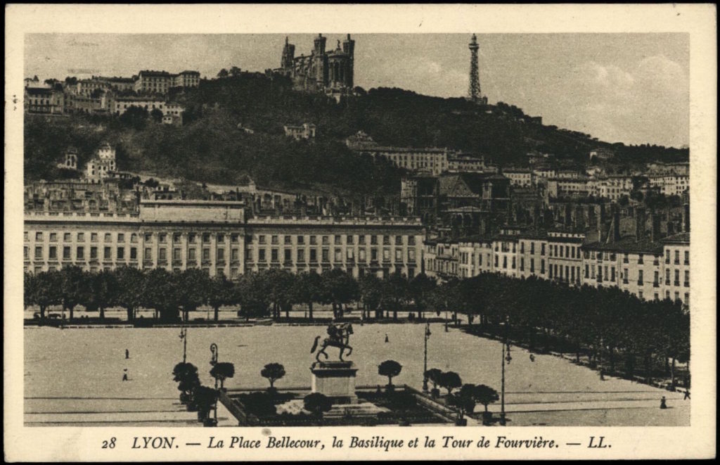 Lyon, Place Bellecour