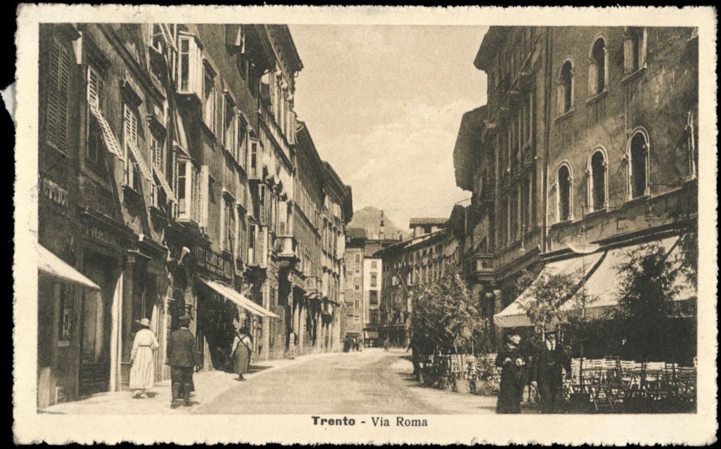 Trento, Via Roma