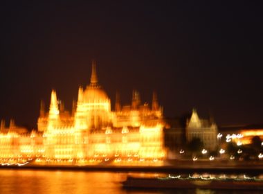 Himmel, Gebäude, draußen, See, Wahrzeichen, Wasser, Schloss, Nacht, Licht, Stadt, Spiegelung