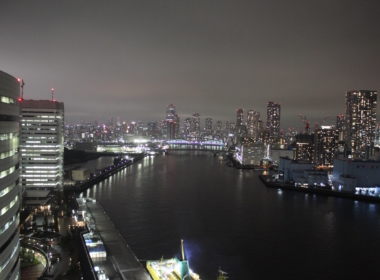 draußen, Himmel, Skyline, Stadtlandschaft, Metropole, Wasser, Metropolregion, Stadtgebiet, Schiff, Nacht, Hochhaus, Stadtzentrum, Gebäude, Licht, Stadt