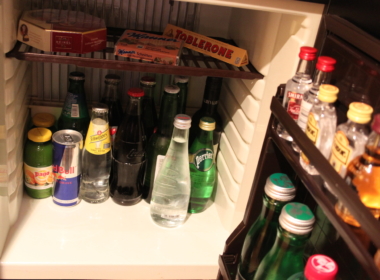 Flasche, Küchengerät, Gerät, Glasflasche, Im Haus, Minibar, Softdrink, Kühlschrank, Bier, Drink