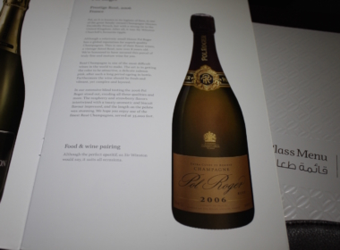 Text, Flasche, Drink, Glasflasche, Alkoholisches Getränk, Alkohol, Wein, Weinflasche, Im Haus, Destilliertes Getränk, Champagner