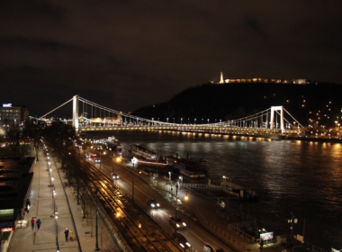 Himmel, draußen, Brücke, Nacht, Wasser, Wolke, Gebäude, Hängebrücke, Balkenbrücke, Stadt, Licht, Fluss