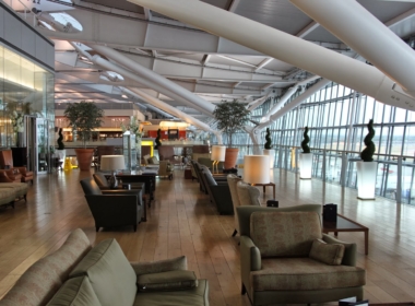 Mobiliar, Im Haus, Couch, Empfangshalle, Inneneinrichtung, Boden, Decke, Studiocouch, Tisch, Kaffeetisch, Stuhl, Bettsofa, Zimmer