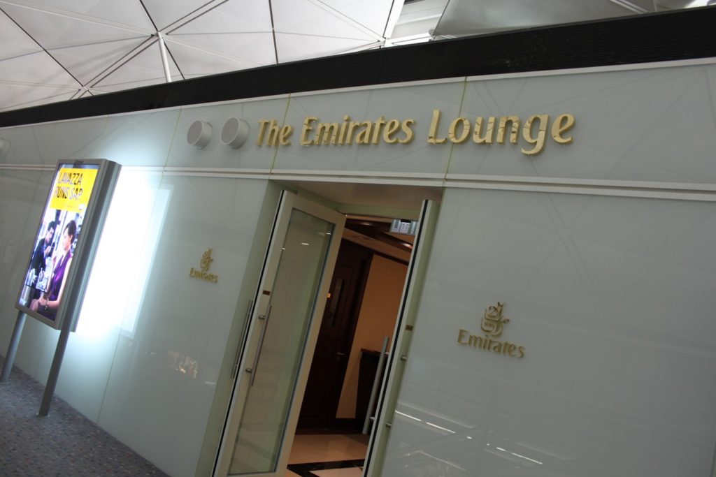 EmiratesLoungeHongKong1