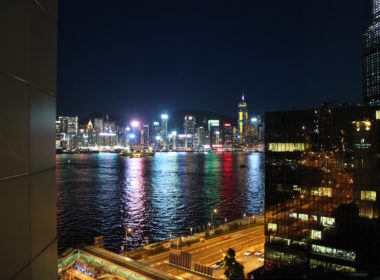 draußen, Himmel, Wasser, Skyline, Stadtlandschaft, Metropole, Nacht, Metropolregion, Turm, Gebäude, Stadt, See, Hochhaus, Stadtzentrum, Stadtgebiet, Wolkenkratzer, Licht, Fluss