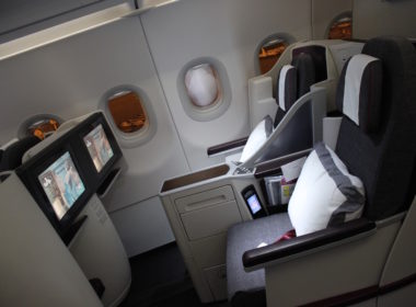 Im Haus, Flugzeugkabine, Wand