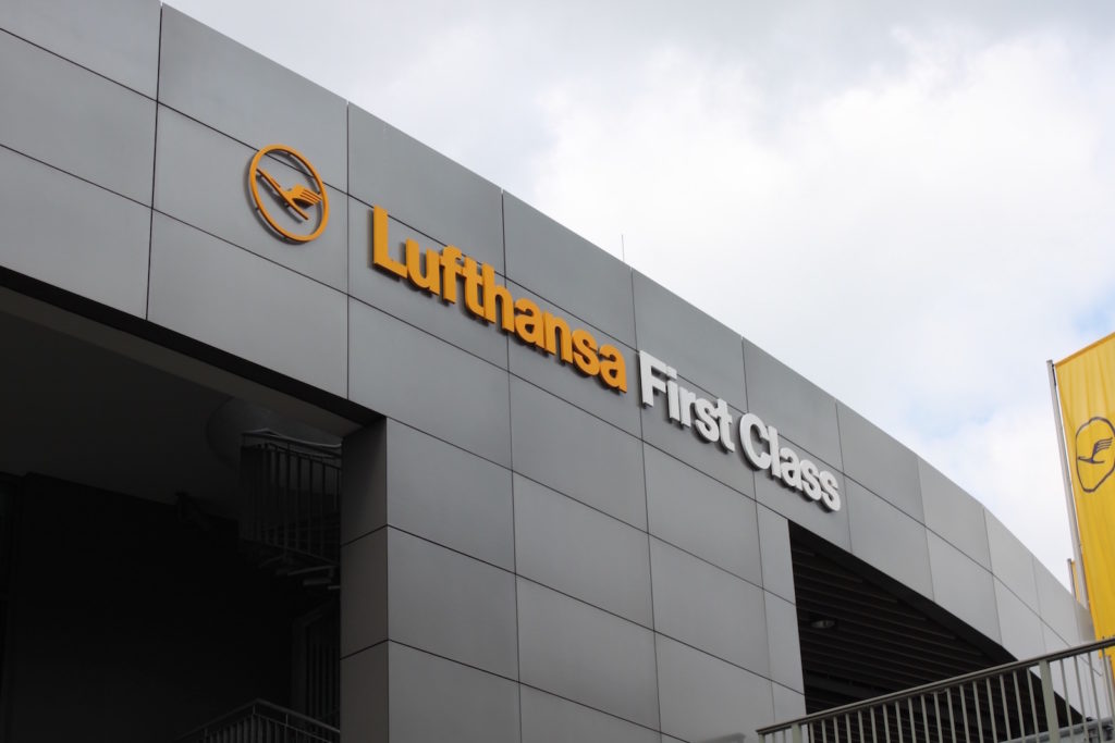 LufthansaFirstClassTerminal1