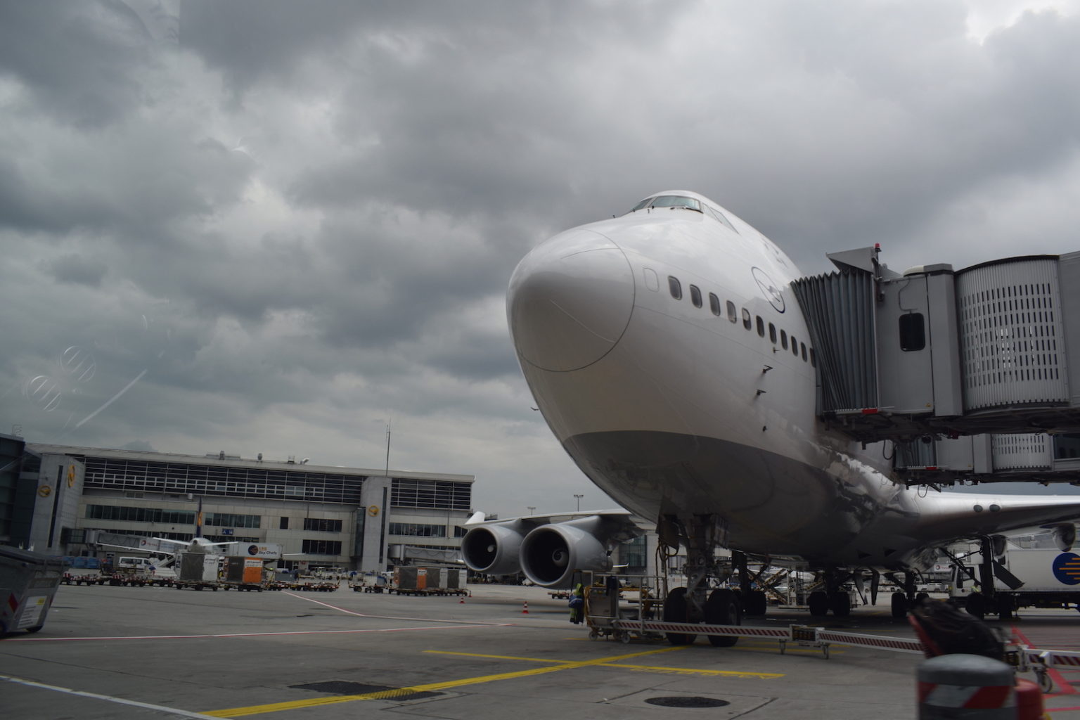 Alle INFOS zum neuen Lufthansa Miles and More Meilenpooling You Have Been Upgraded