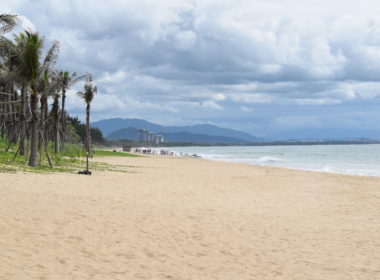 draußen, Wolke, Himmel, Baum, Natur, Küste, Strand, Tropen, Landschaft, Küsten- und Ozeanlandschaft, Karibik, Palme, Wasser, Gelände, Singender Sand, sandig, Sand, Meer, Insel