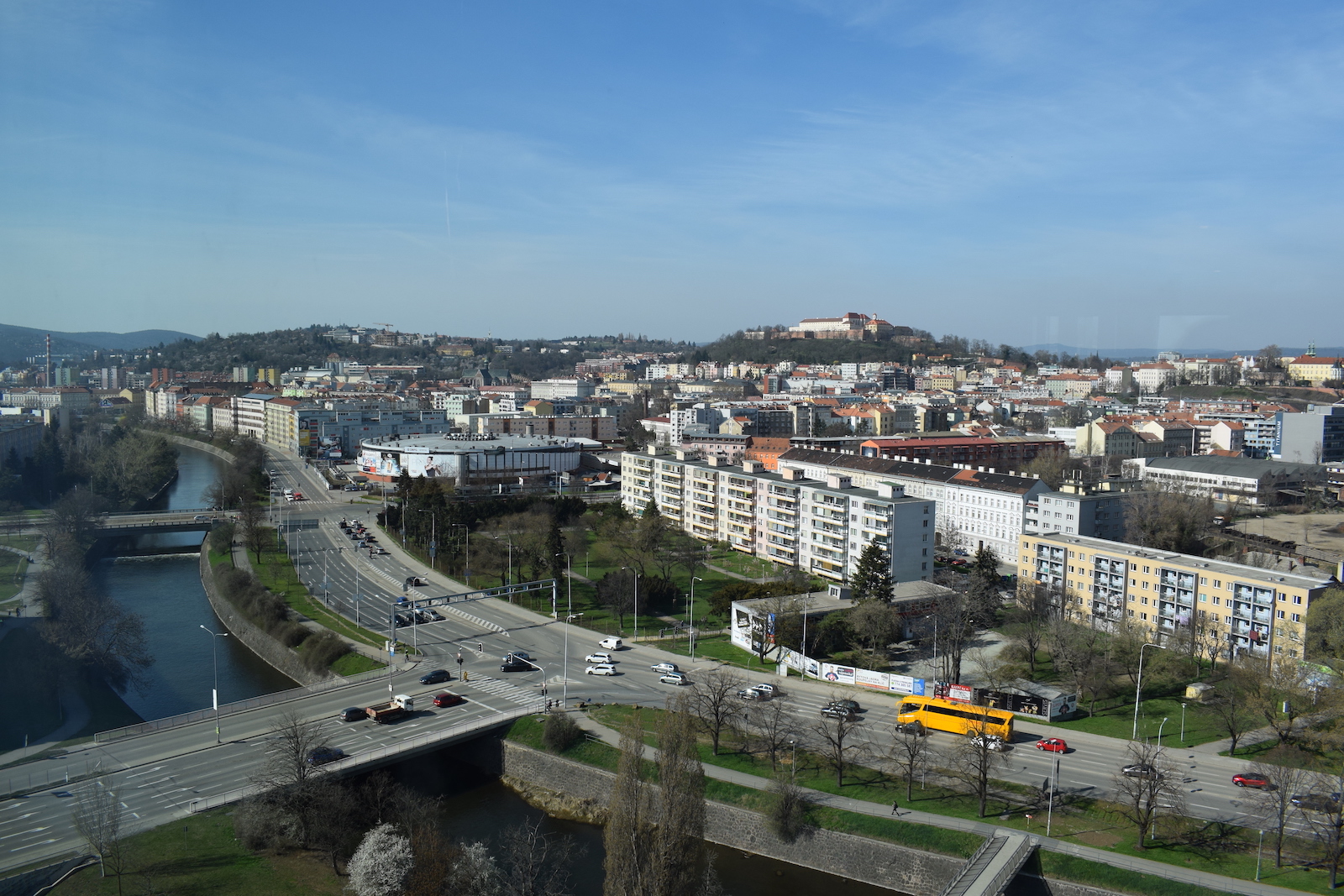 draußen, Himmel, Wolke, Gebäude, Luftfotografie, Stadtgebiet, Stadt, Metropolregion, Städtebau, Vogelperspektive, Stadtlandschaft, Fahrzeug, Brücke, Bahn, Reise, Fluss