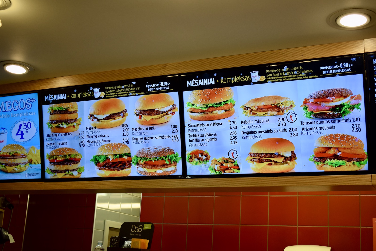 Text, Fastfood, Hamburger, Im Haus, Karte Menü, Wand, Sandwich, Fastfood-Restaurant, Amerikanisches Essen, Snacks, Essen, Burger