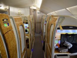 Im Haus, Flugzeugkabine, Passagier, Fahrzeug, Wand, Decke, Hütte
