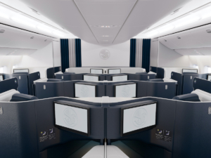 Im Haus, Flugzeug, Wand, Decke