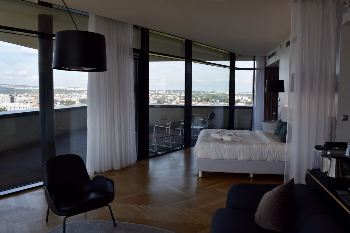 View of Luxury Penthouse w. Rooftop, Spa & Jacuzzi - Airbnb