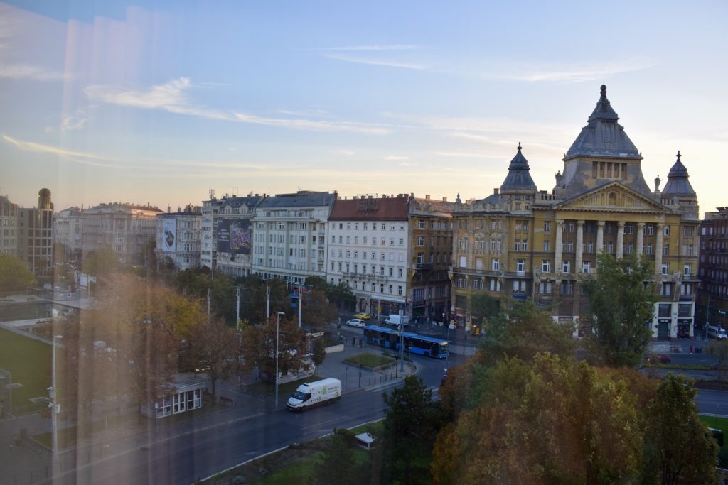 draußen, Himmel, Wolke, Baum, Gebäude, Stadt, Straße, Reise, Fluss