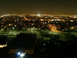 draußen, Himmel, Nacht, Luftfotografie, Stadtgebiet, Stadtlandschaft, Vogelperspektive, Dunkelheit, Metropolregion, Stadt, Haus, Gebäude, Licht