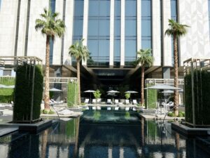Pflanze, draußen, Himmel, Fontäne, Wasser, Gebäude, Baum, Blumentopf, Zimmerpflanze, Architektur, Pool, Stadt, Groß, Hotel