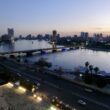 draußen, Himmel, Wasser, Gebäude, Skyline, Stadtlandschaft, Metropolregion, Stadtgebiet, Wolkenkratzer, Metropole, Stadtzentrum, See, Wasserweg, Sonnenuntergang, Kanal, Fluss, Brücke, Stadt, Licht, Nacht, Reise, Hafen