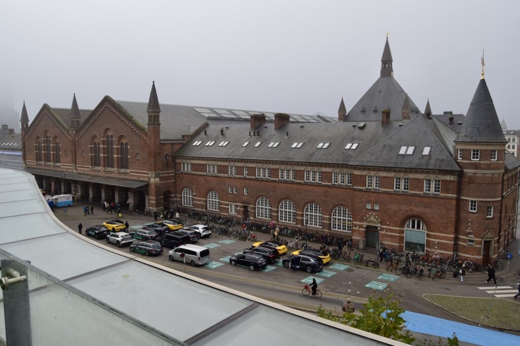 draußen, Himmel, Gebäude, Fenster, Straße, Gelände, Dach, Stadt, Schloss