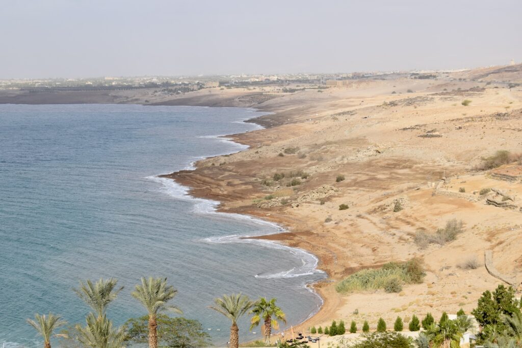 draußen, Landschaft, Himmel, Natur, Küsten- und Ozeanlandschaft, Baum, Küste, Wasser, Tropen, Sand, Meeresbucht, Gewässer, Riff, Strand, Meer