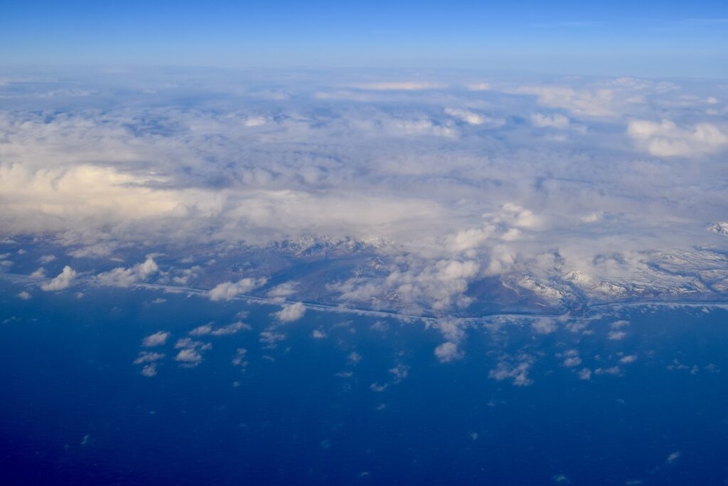 Wolke, Wasser, Himmel, Luftfotografie, Vogelperspektive, Flugzeug, Luftbild, Natur, draußen, Berg, Wolken, Platane Flugzeug Hobel, Flug