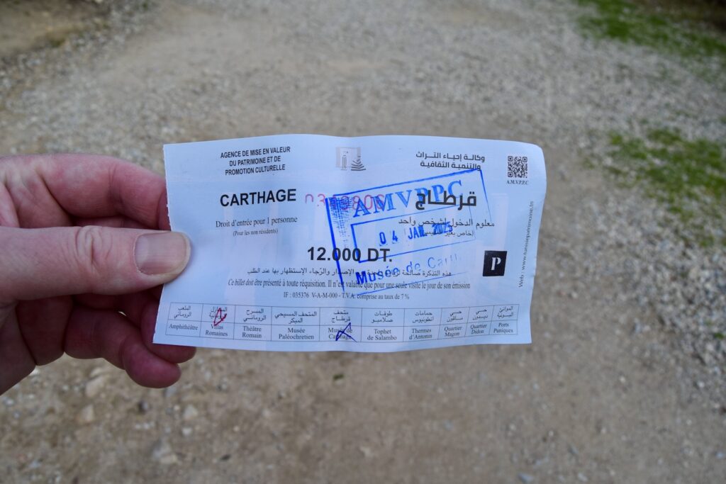 Text, Quittung, draußen, Ticket, Gelände, Person