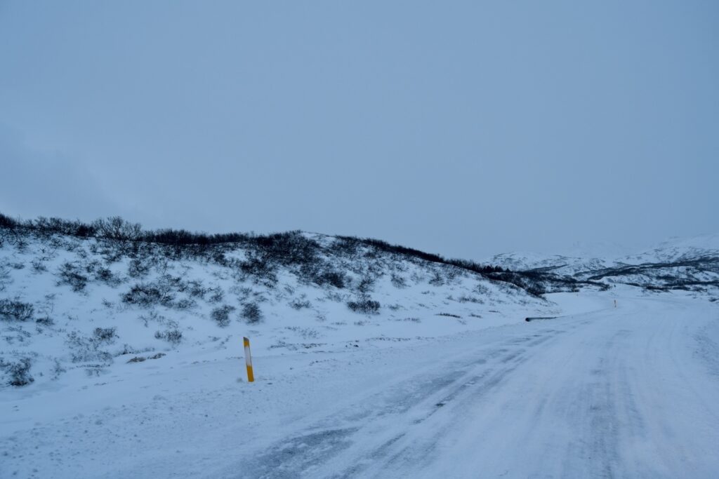 draußen, Schnee, Himmel, Winter, Natur, Gefrieren, Glazialmorphologie, Piste, Schneesturm, Gelände, Wintersturm, Berg, Bedeckt, Steigung, Skipiste, Ski, Landschaft