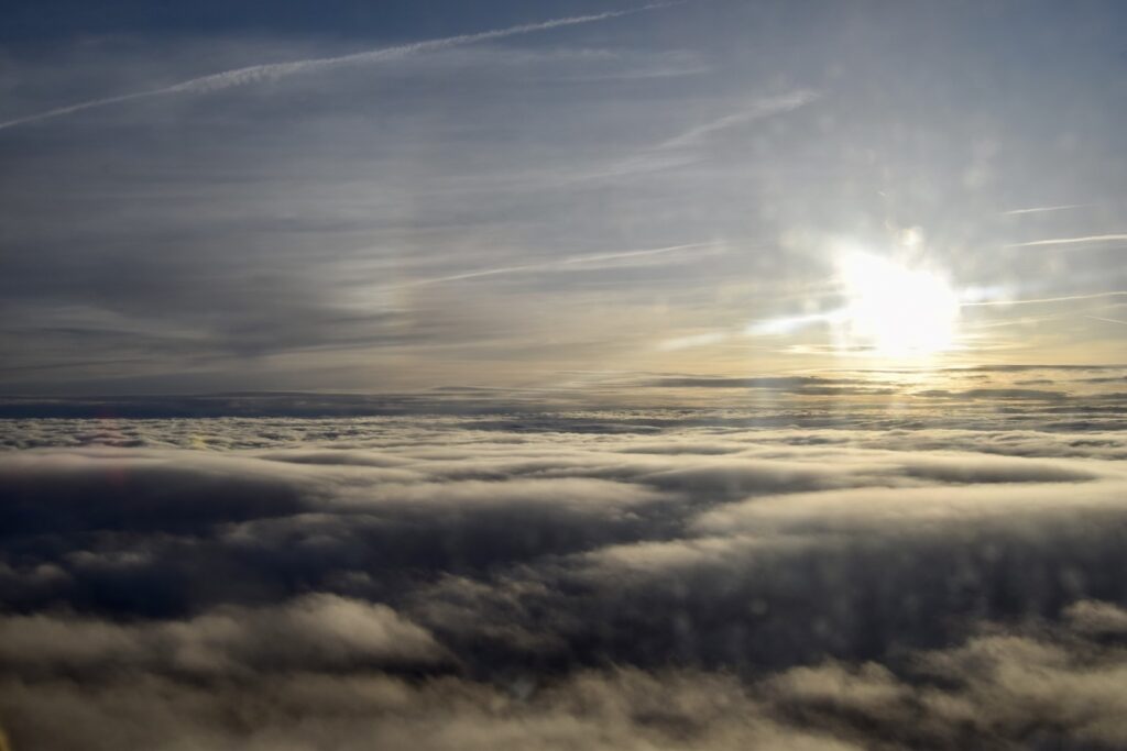 draußen, Wolke, Wolken, Horizont, Natur, Sonnenlicht, Sonnenuntergang, Sonnenaufgang, Wolkig, Sonne, Himmel, Platane Flugzeug Hobel