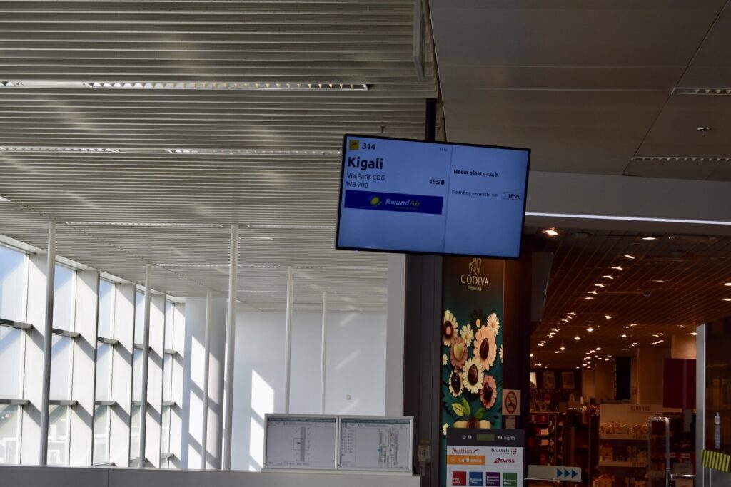 Text, Im Haus, Decke, Gebäude, Wand, Schild