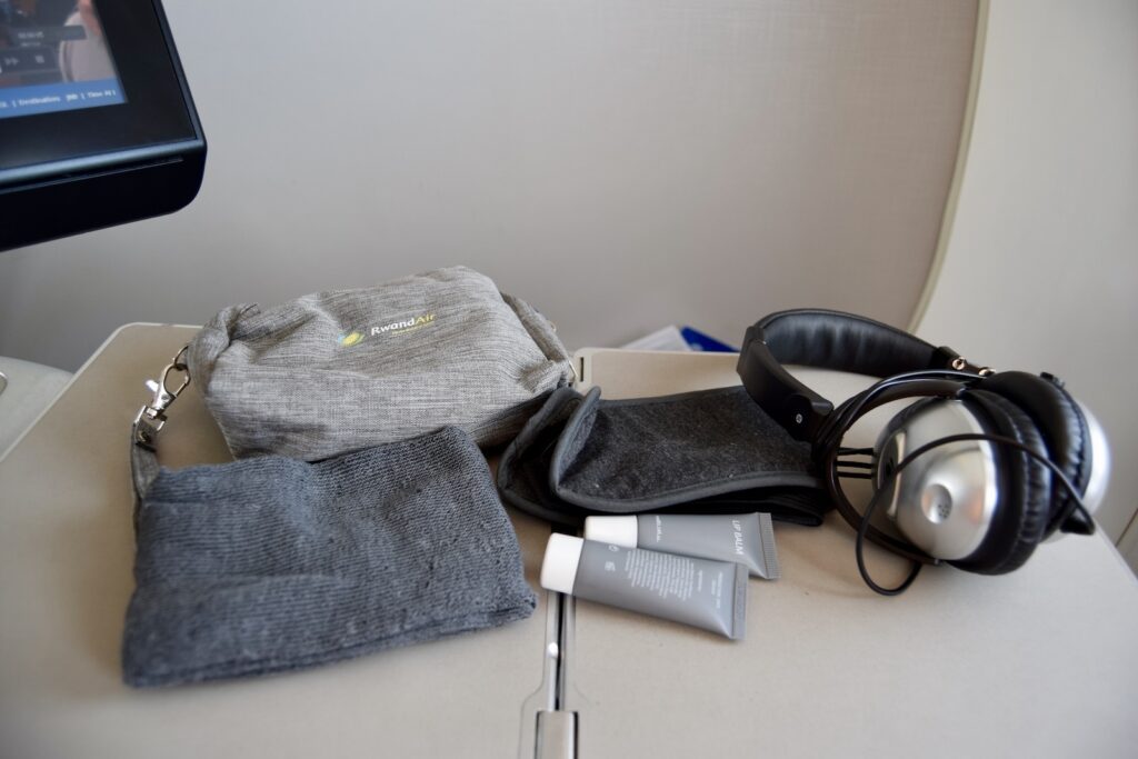 Kopfhörer, Im Haus, Wand, Gerät, Elektronisches Gerät, Telefon, Ausgabegerät, Computer