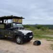 draußen, Rad, Reifen, Himmel, Fahrzeug, Landfahrzeug, Transport, Autoteile, Autoreifen, Profil, Kotflügel, Geländefahrzeug, Gelände, Jeep, halten, Gras, Auto, Feld