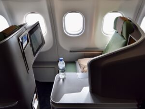 Fahrzeug, Flugzeugkabine, Im Haus