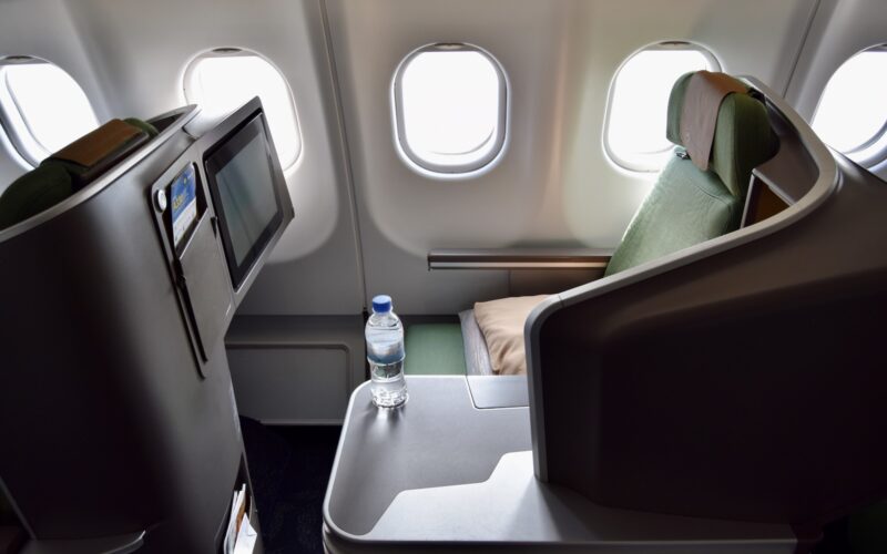 Fahrzeug, Flugzeugkabine, Im Haus