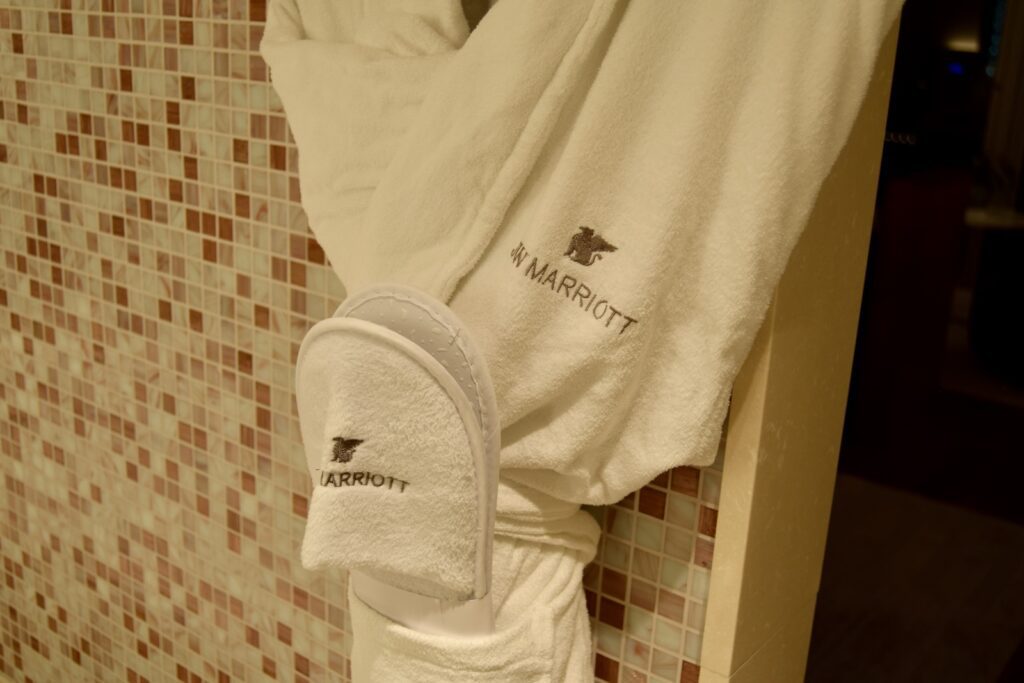 Wand, Person, Im Haus, Robe, Handtuch