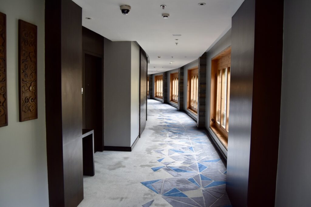 Im Haus, Wand, Decke, Gebäude, Fußboden, Inneneinrichtung, Tür, Boden, Zimmer, Flur, Kunst