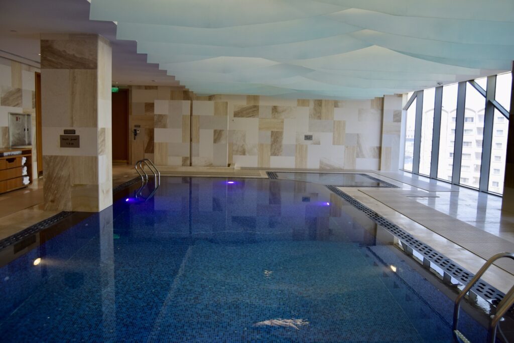 Schwimmbecken, Wand, Im Haus, Thermae, Wasser, Hotel, Boden, Pool, Decke, Zimmer, Blau