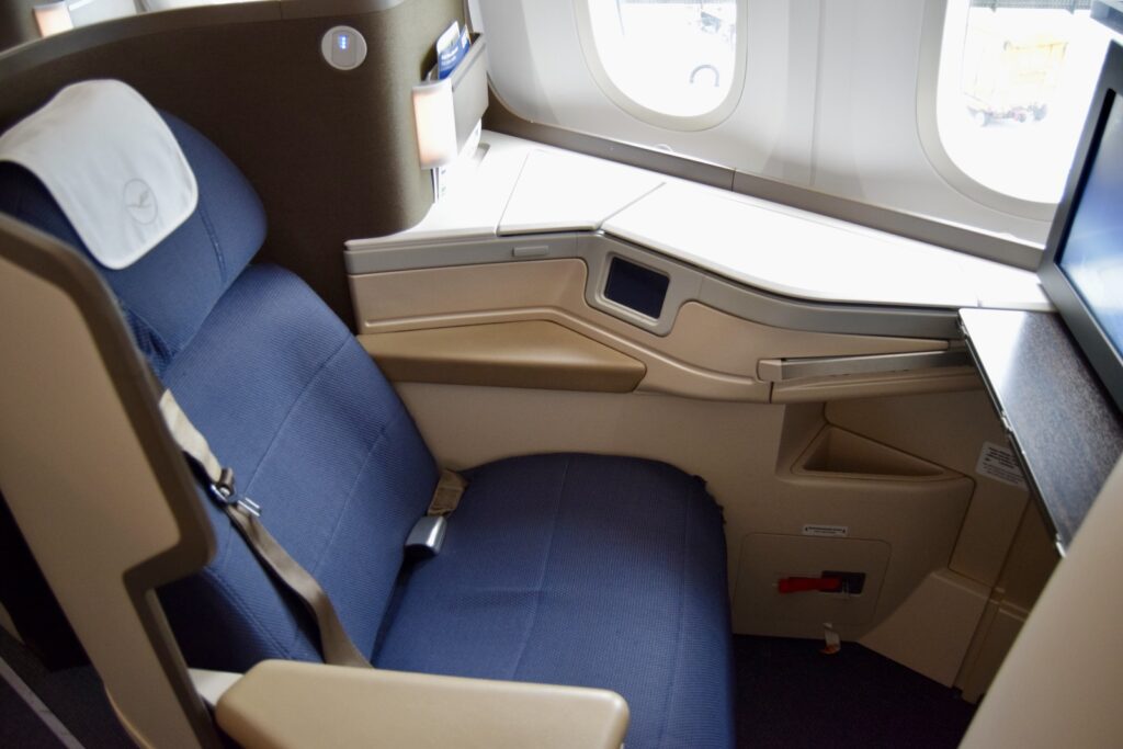 Mobiliar, Flugzeugkabine, Fahrzeug, Kopfstütze, Auto, Im Haus, Platane Flugzeug Hobel