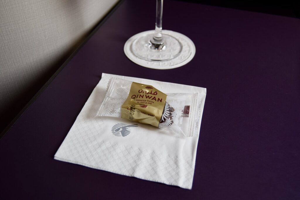 Tisch, Geschirr, Im Haus, Platte, Serviette, Handtuch, Tuch, Papier, Essen, Quadrat