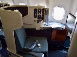 Im Haus, Fahrzeug, Flugzeugkabine