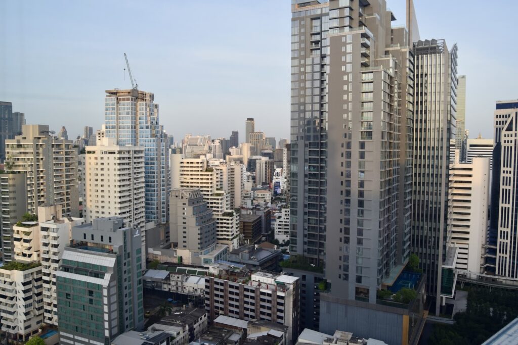 draußen, Hochhaus, Gebäude, Metropolregion, Metropole, Stadtgebiet, Stadtlandschaft, Stadtzentrum, Skyline, Himmel, Wohnungseigentum, Gewerbegebäude, Mischnutzung, Wohnung, Nachbarschaft, Städtebau, Turm, Wolkenkratzer, Firmensitz, Stadt