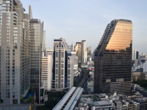 draußen, Gebäude, Hochhaus, Metropolregion, Stadtgebiet, Metropole, Himmel, Stadtlandschaft, Stadtzentrum, Gewerbegebäude, Wohnungseigentum, Skyline, Wolkenkratzer, Mischnutzung, Wohnung, Städtebau, Firmensitz, Tageszeit, Nachbarschaft, Turm, Stadt, Architektur, Reise