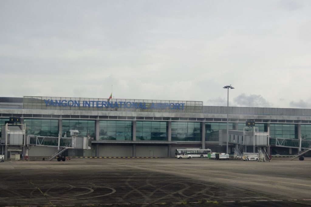 draußen, Himmel, Wolke, Gebäude, Gelände, Reise, Flughafen, parken, halten, Stadt