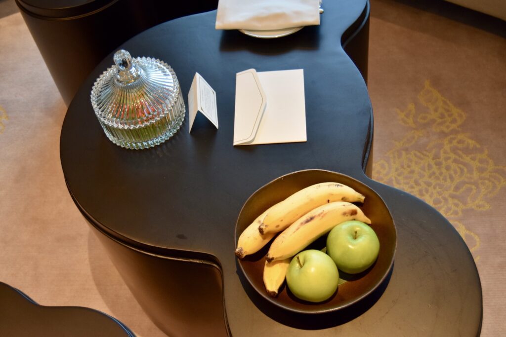 Frucht, Geschirr, Apfel, Essen, Platte, Im Haus, Mahlzeit, Snack, Serviergeschirr, Boden, Tisch