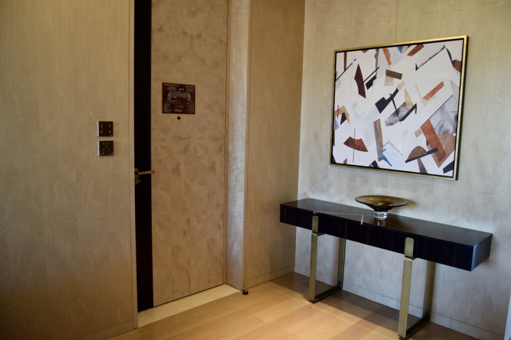 Wand, Im Haus, Bilderrahmen, Boden, Mobiliar, Kunst, Spiegel, Tisch, Inneneinrichtung, Bild