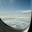 Wolke, Fenster, Himmel, Platane Flugzeug Hobel, Flugzeug, Gebäude, Wolken, Berg, draußen, Flug