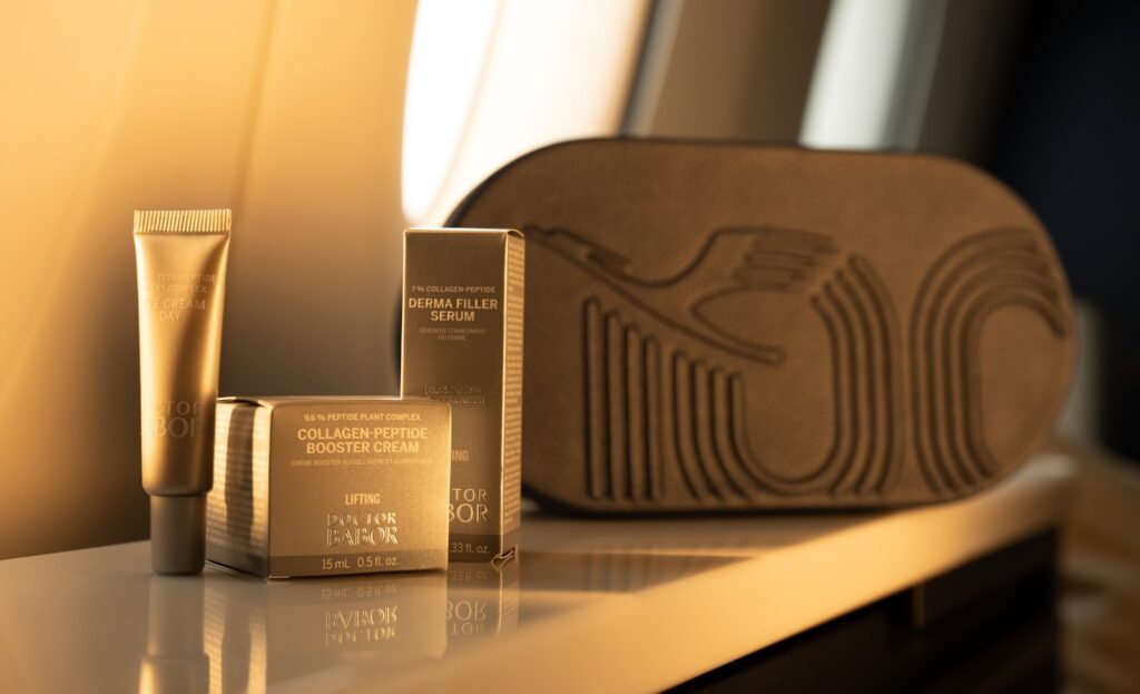 Toilettenartikel, Im Haus, Kosmetik, Wand, Lotion